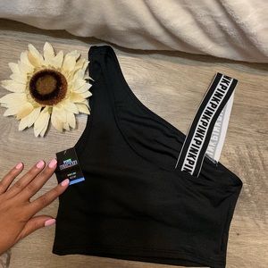 Victoria’s Secret/Pink Top